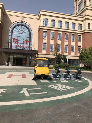 長沙亮點環(huán)保科技有限公司,駕駛式洗地機,洗掃一體機,吸塵掃地車哪里好,亮點環(huán)保