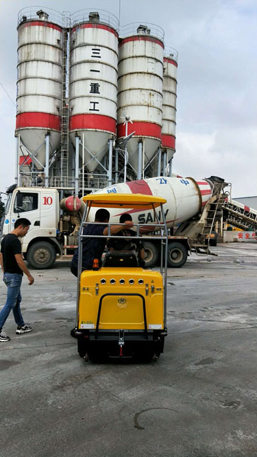 洗地機(jī)，掃地機(jī)，工業(yè)吸塵器，高壓清洗機(jī)，洗掃一體機(jī)，駕駛式洗地機(jī)，手推式洗地機(jī)，駕駛式掃地機(jī)，手推式掃地機(jī)，長(zhǎng)沙亮點(diǎn)環(huán)保官網(wǎng)，商用吸塵器，長(zhǎng)沙洗地機(jī)，長(zhǎng)沙掃地機(jī)，長(zhǎng)沙高壓清洗機(jī)，湖南工業(yè)吸塵器，湖南掃地機(jī)，湖南高壓清洗機(jī)，湖南工業(yè)吸塵器