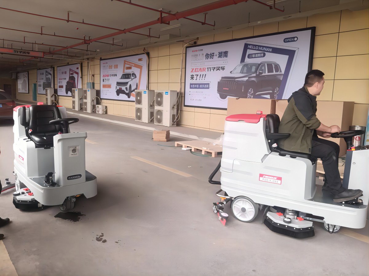 洗地機(jī)，掃地機(jī)，工業(yè)吸塵器，高壓清洗機(jī)，洗掃一體機(jī)，駕駛式洗地機(jī)，手推式洗地機(jī)，駕駛式掃地機(jī)，手推式掃地機(jī)，商用吸塵器，長沙洗地機(jī)，長沙掃地機(jī)，長沙高壓清洗機(jī)，湖南工業(yè)吸塵器，湖南掃地機(jī)，湖南高壓清洗機(jī)，湖南工業(yè)吸塵器，出租洗地機(jī)，租賃洗地機(jī)，租洗地機(jī)，長沙洗地機(jī)出租，湖南洗地機(jī)出租，長沙洗地機(jī)租賃，湖南洗地機(jī)租賃